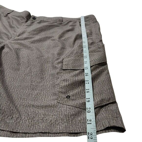 Magellan Shorts Water Repellent Size 42 Gray Color Lightweight Cargo Shorts - Picture 6 of 10